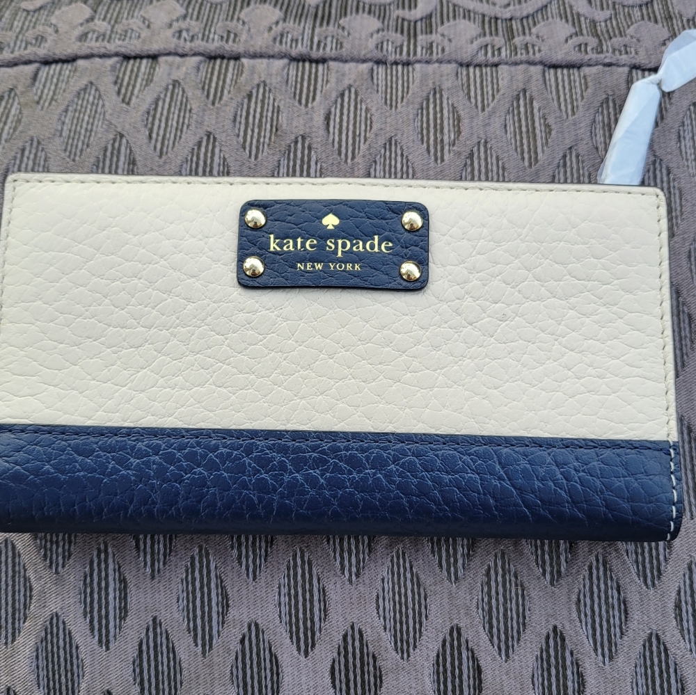 Kate Spade Stacy Bay Wallet "NWT"
